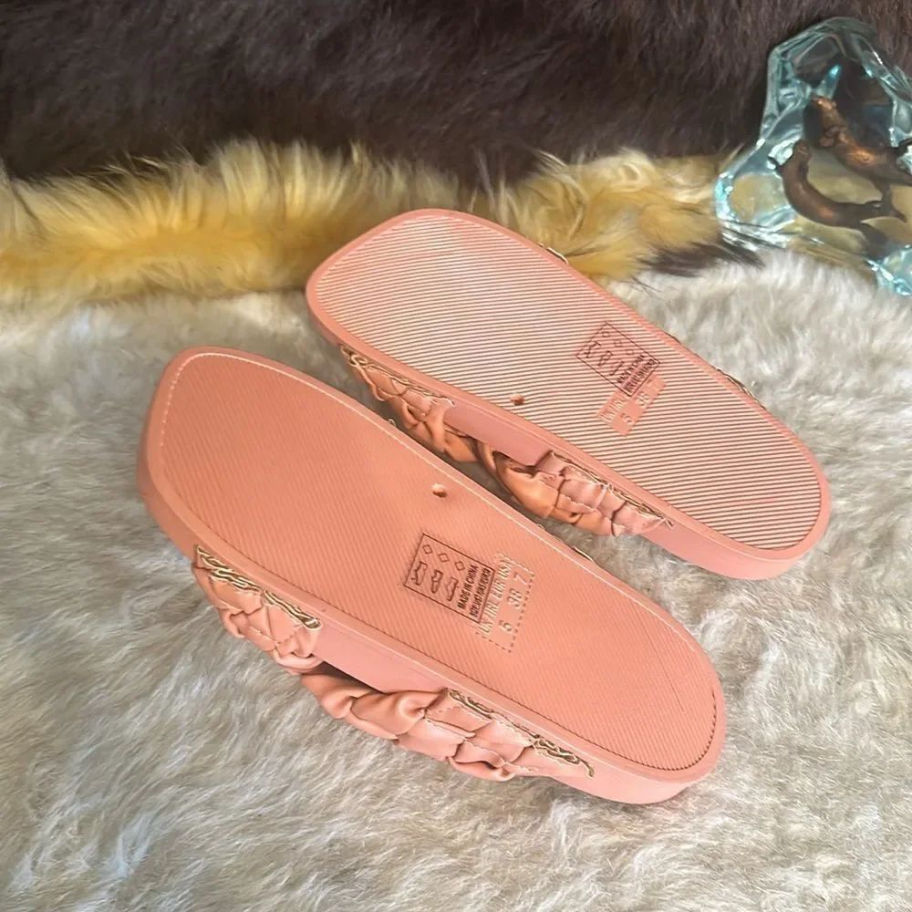 Qupid sandals (CCC) NEW - Picture 4 of 4